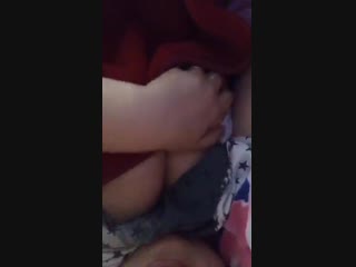 nika loves her titties on cam